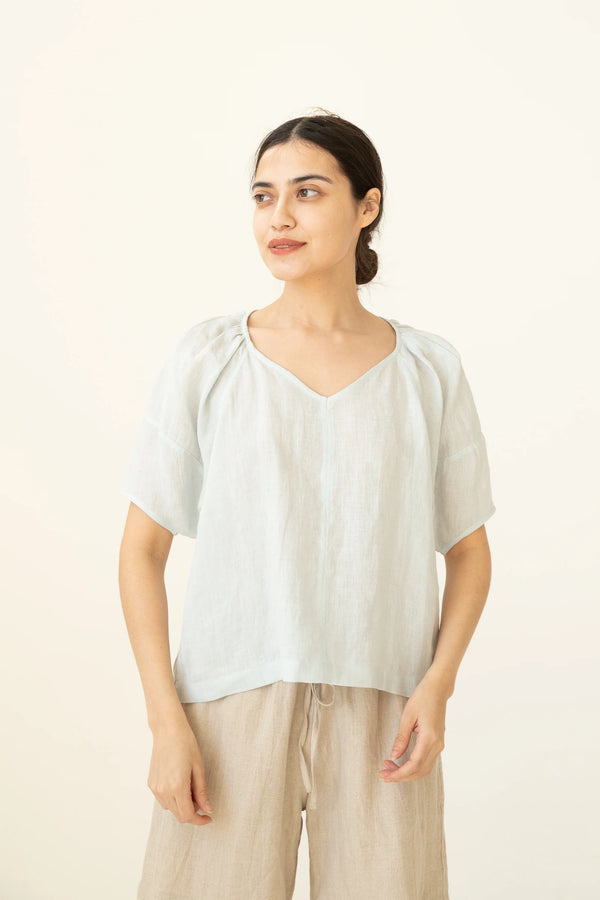 Linen Top W/ Puffy Sleeves