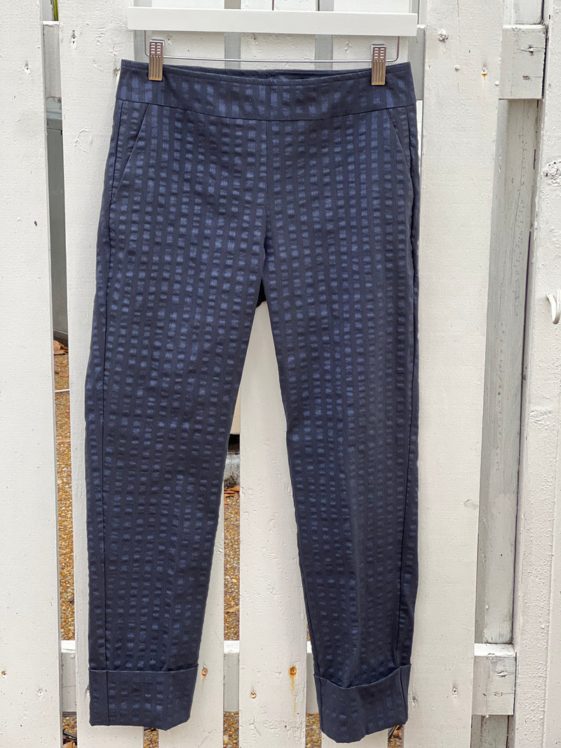 Ben Solid Seersucker Navy Pant