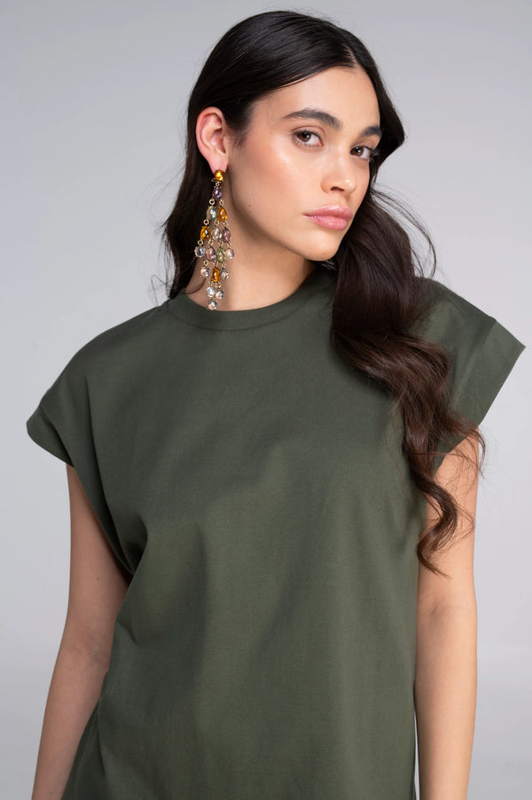 T-shirt with kimono sleeves