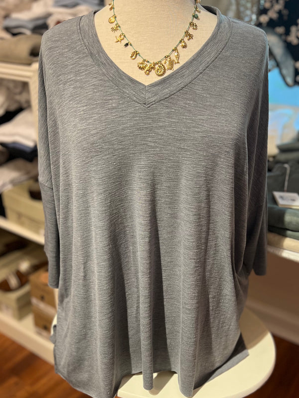 V Neck 3/4 Sleeve Oversized Top