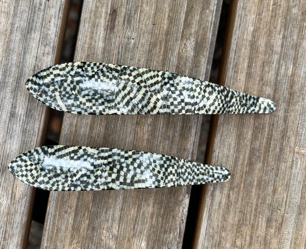 Maximas Acetate Pearl & Black Checkers Clip