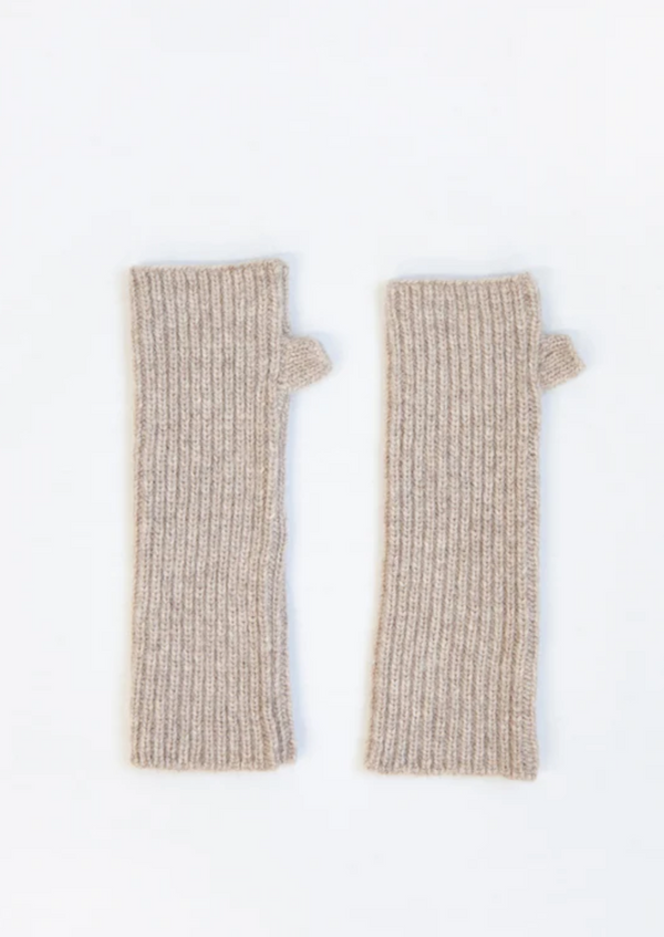 Suri Pujpu Gloves