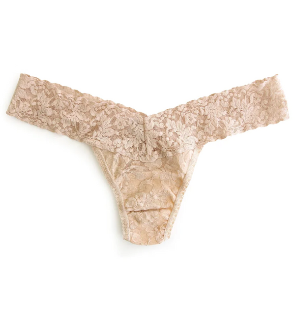 Signature Lace Low Rise Thong