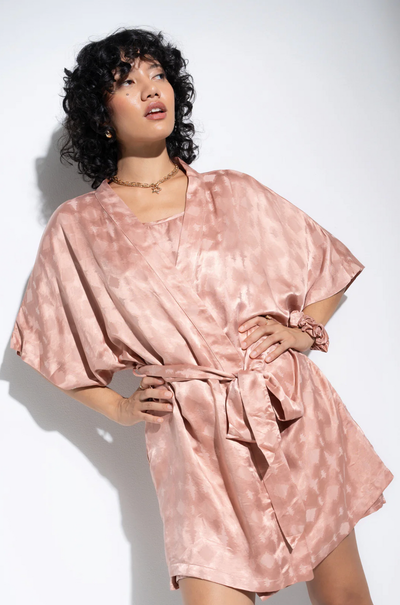 Short Zig Zag Robe