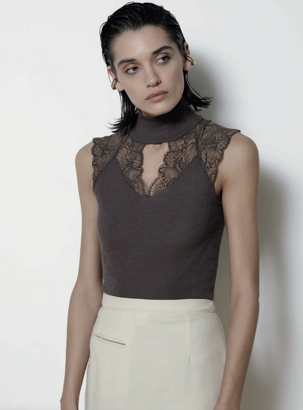 Balza Leavers Lace mock neck Sleveless Top