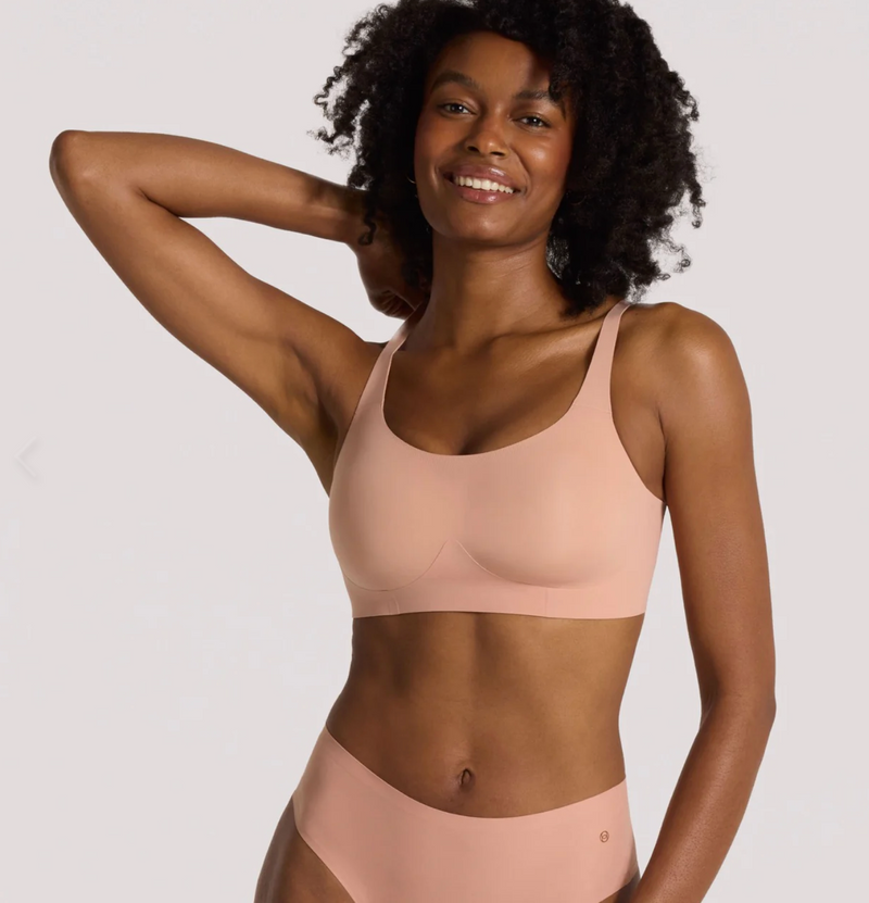 Structured Scoop Bra