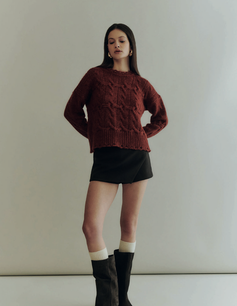 CALATO LUREX Distressed Cable Sweater