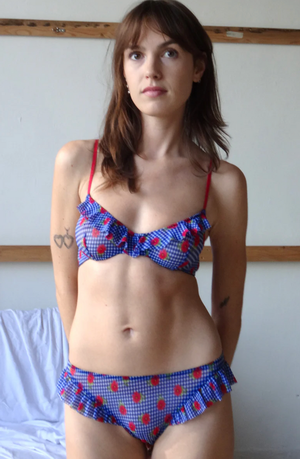 Ruffle Hipster