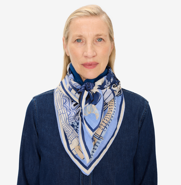 Square 100 J'Amie Paris Scarf