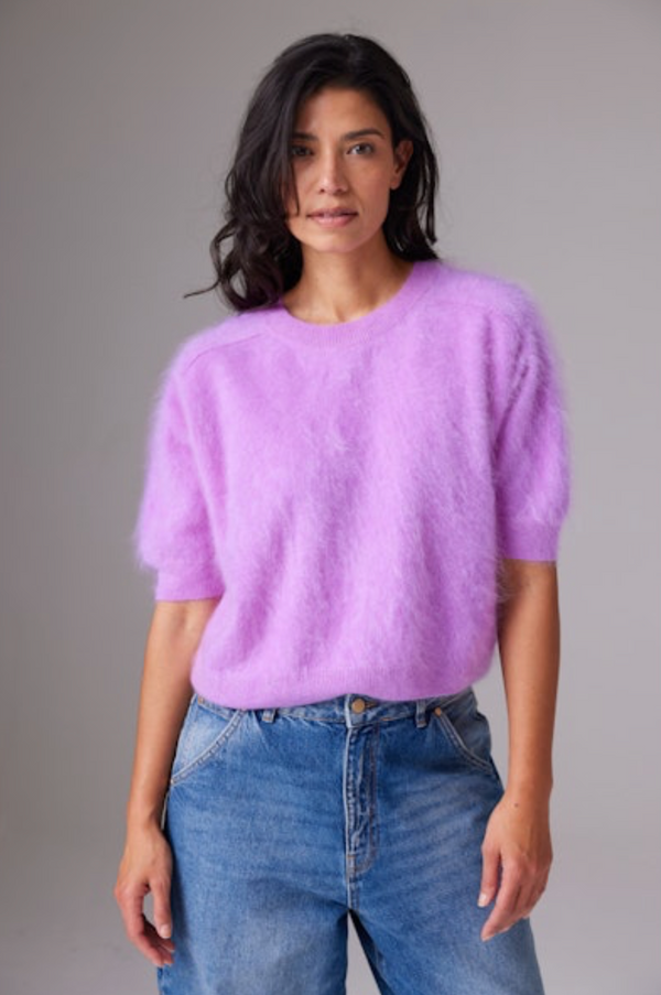 Brushed Belli Tee
