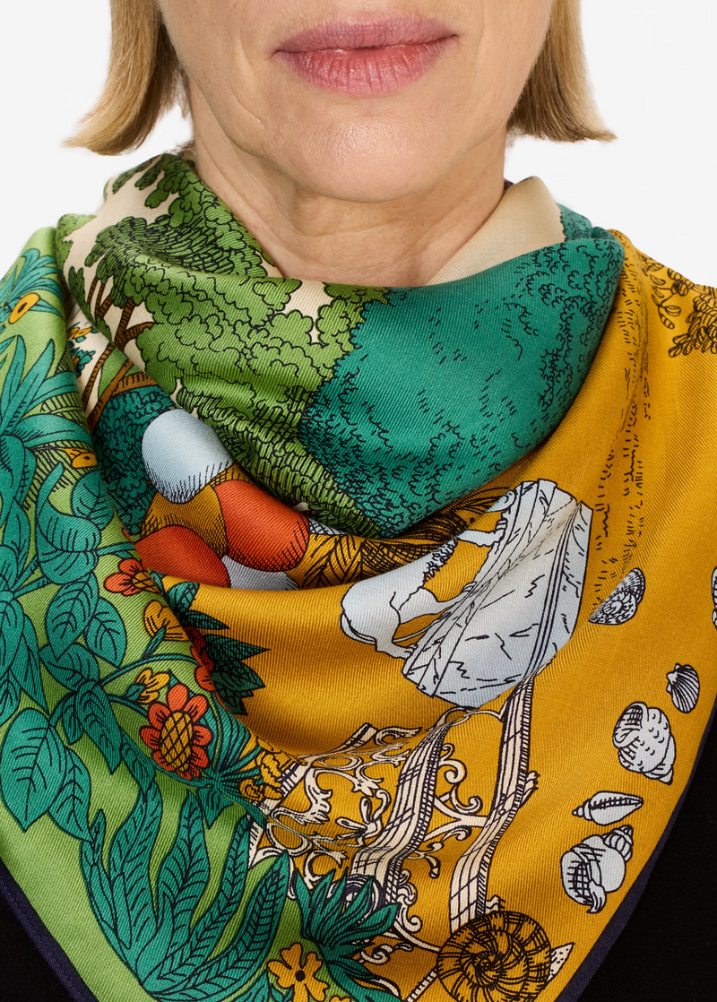 100 Quatre Saisons Natural Square Scarf