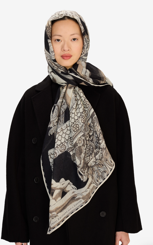 80 Archives Black Stole