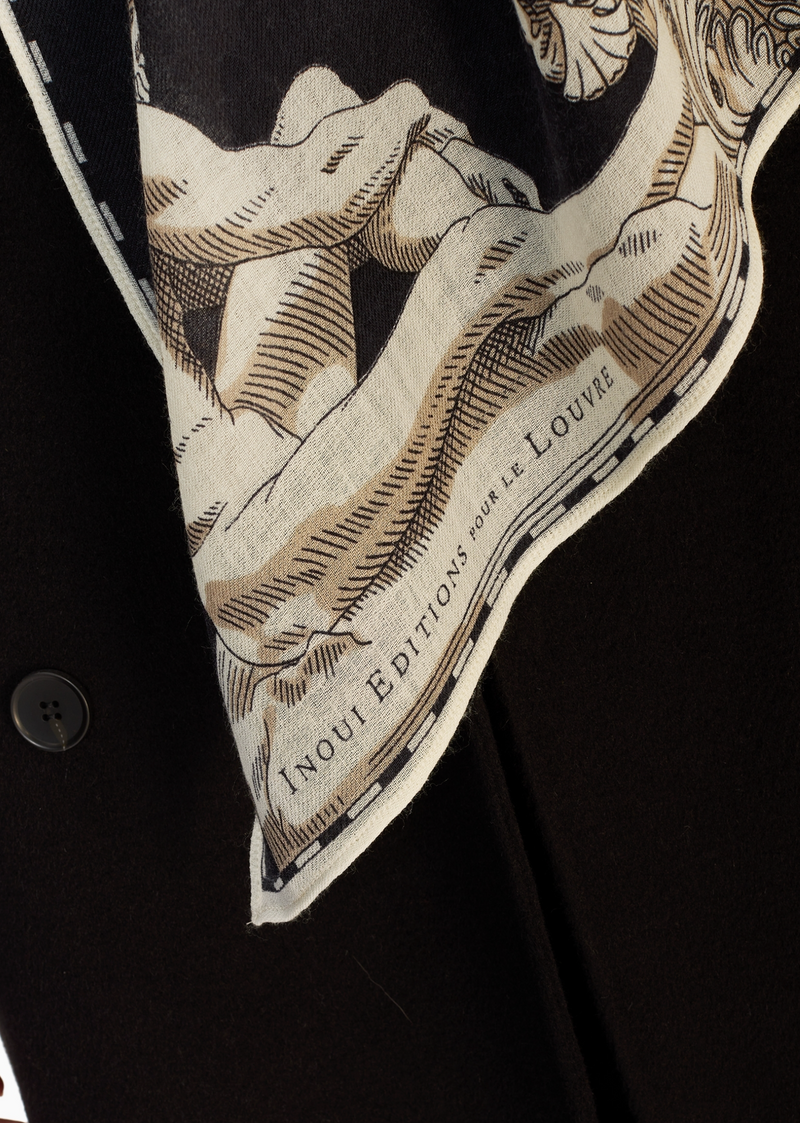 80 Archives Black Stole