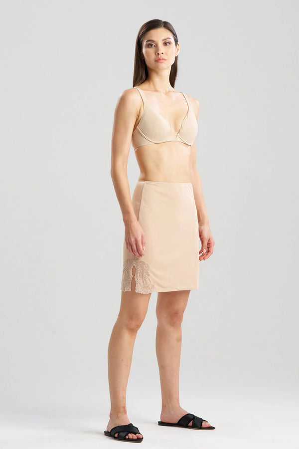 Body Double Half Slip "18 Length